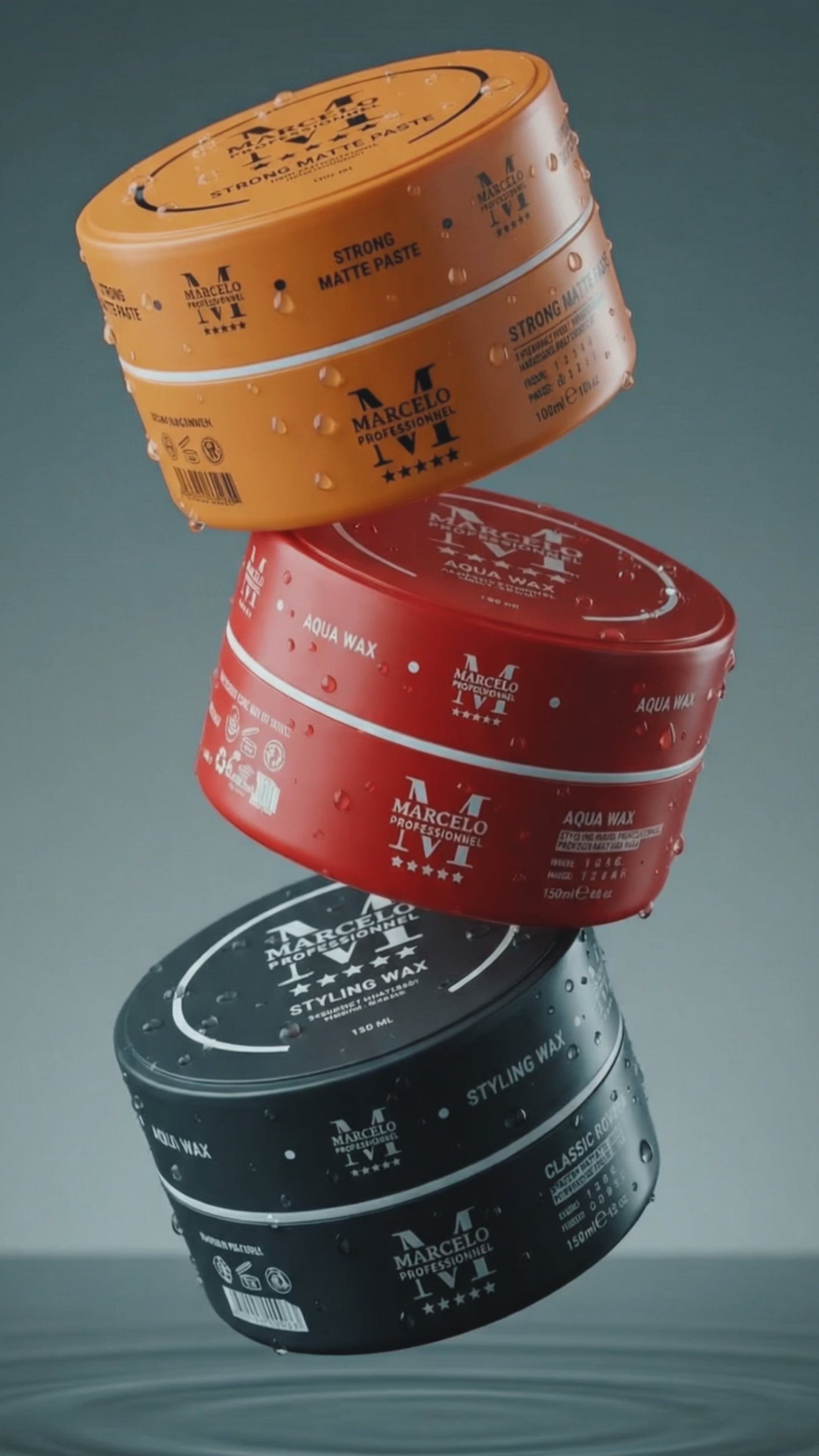 Video laden: MARCELO Aqua wax Haarwachs Rot 150ml | Kantenkontrolle | Ultra-Halt | Haarwachs für Männer und Frauen | Erdbeerduft | Maximale Kontrolle